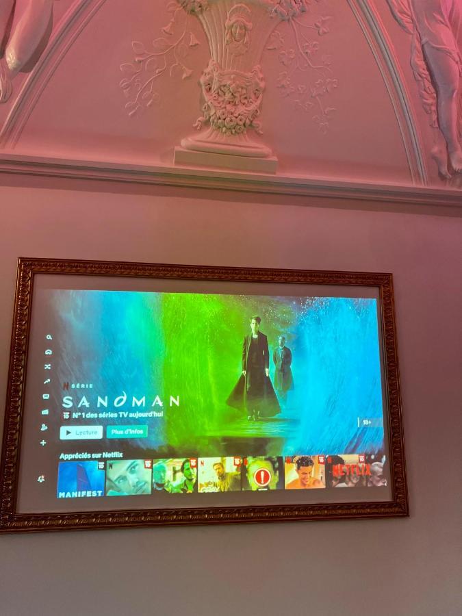 Capsule Art Deco - Jacuzzi - Netflix - Home Cinema - Arcade De Jeux & Nintendo Switch - 2 Chambres - Filet Suspendu Βαλενσιέν Εξωτερικό φωτογραφία