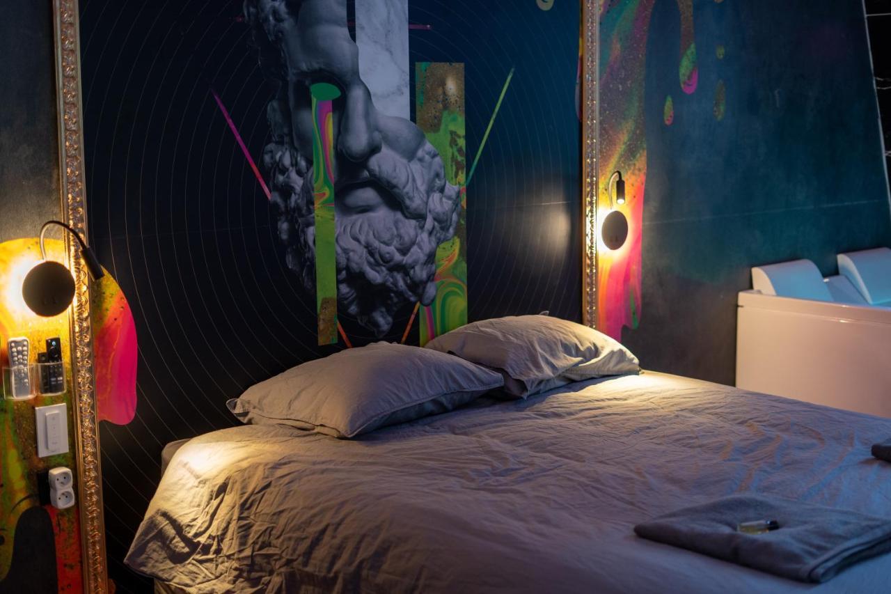 Capsule Art Deco - Jacuzzi - Netflix - Home Cinema - Arcade De Jeux & Nintendo Switch - 2 Chambres - Filet Suspendu Βαλενσιέν Εξωτερικό φωτογραφία